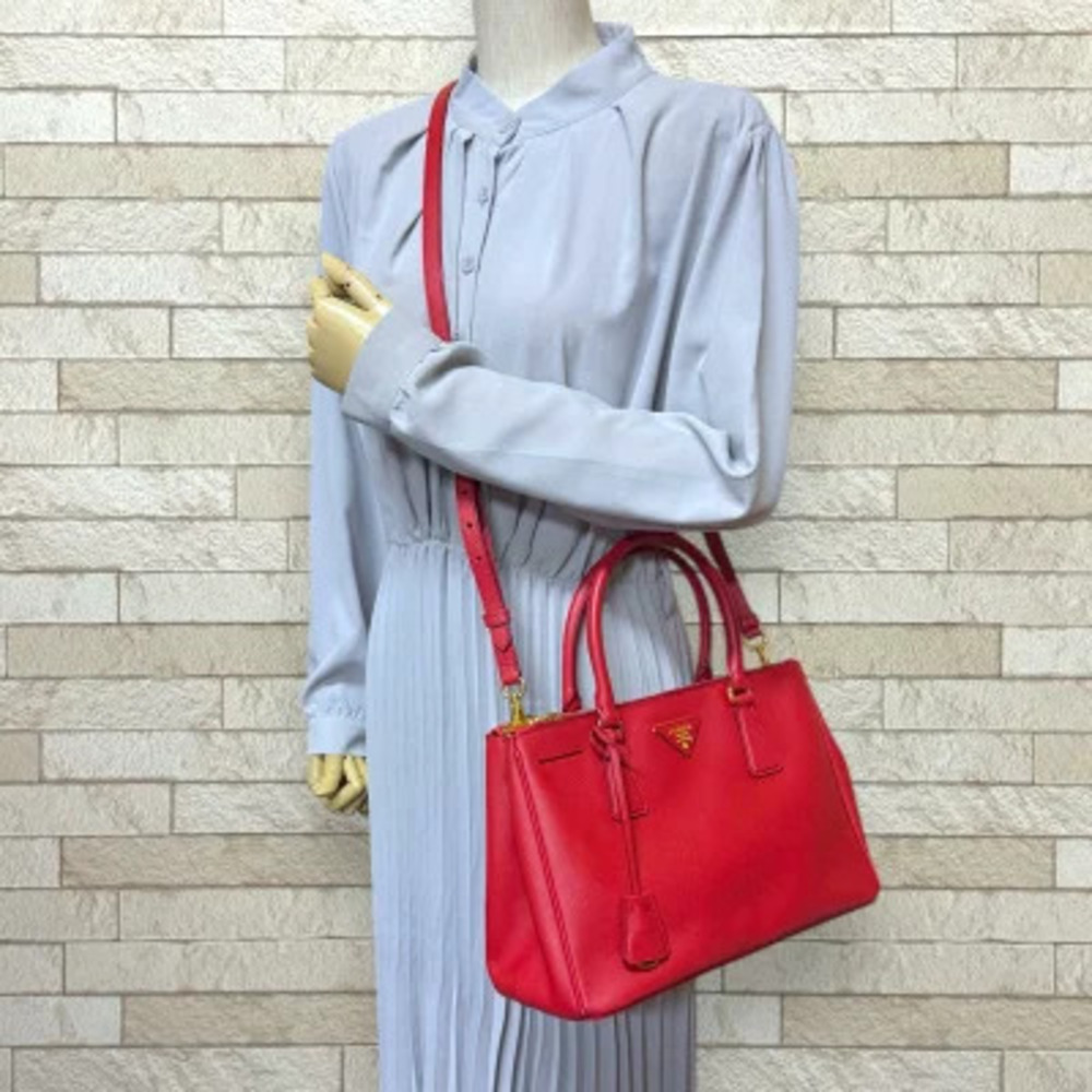Prada Leather Galleria Shoulder Red Saffiano Bag